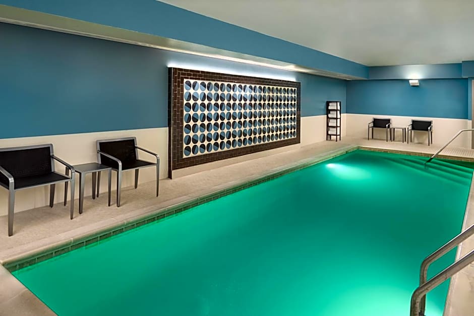 Courtyard by Marriott Washington, DC/Foggy Bottom