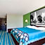 Super 8 by Wyndham Harrisburg Hershey West