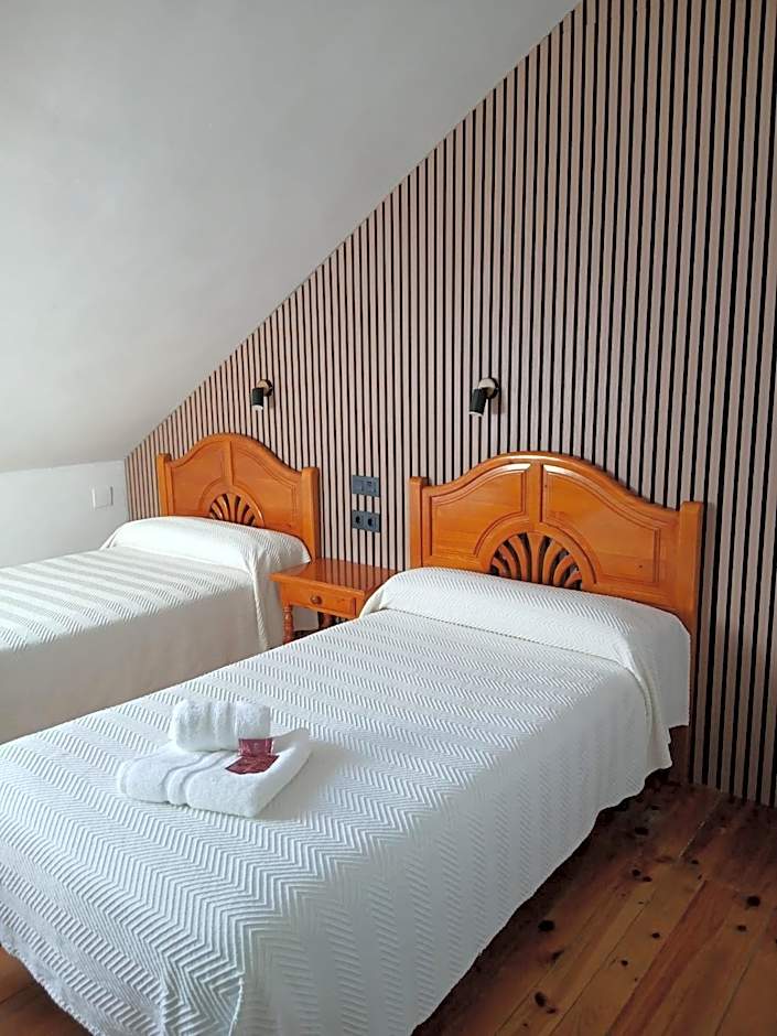 Hotel Cuevas Del Mar
