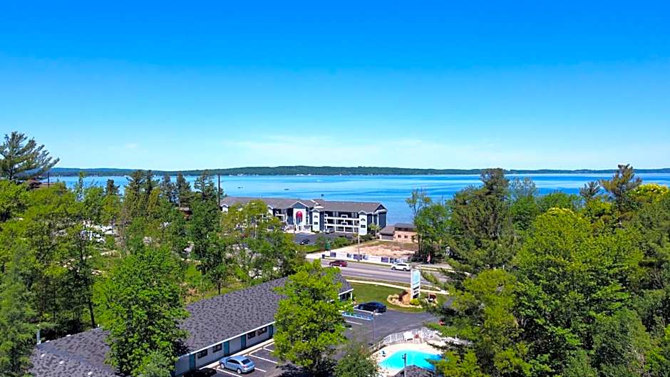 Traverse Bay Inn