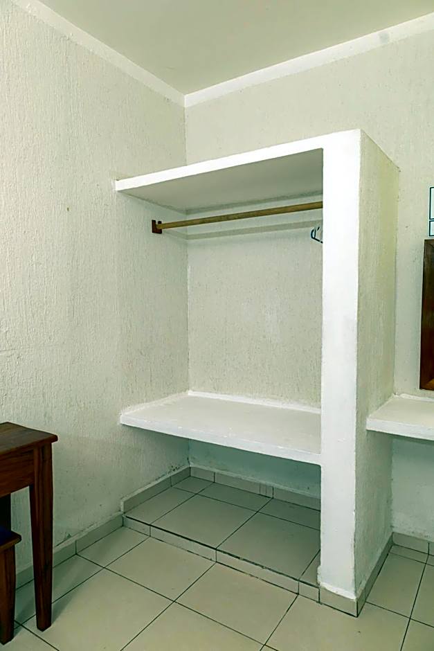 Hotel Las Palmas en Laurel