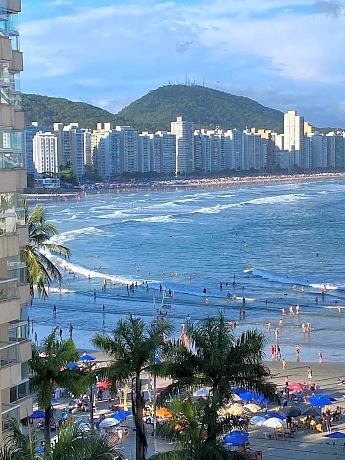 Apartamento no Guarujá com vista para o mar - Praia das Astúrias