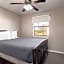 Eagle's Den Suites Kenedy a Travelodge by Wyndham