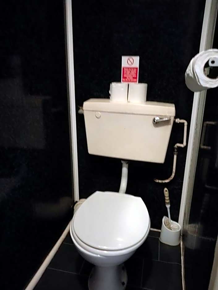 Fern Villa Hotel - Albert Road