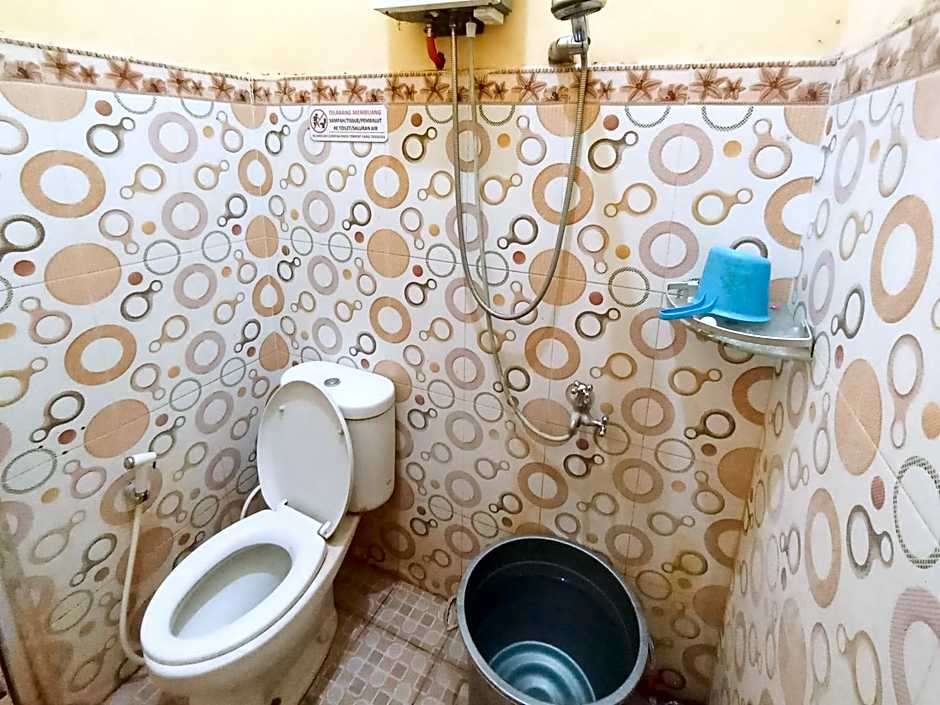 Reddoorz at El Shaday Homestay Banyuwangi