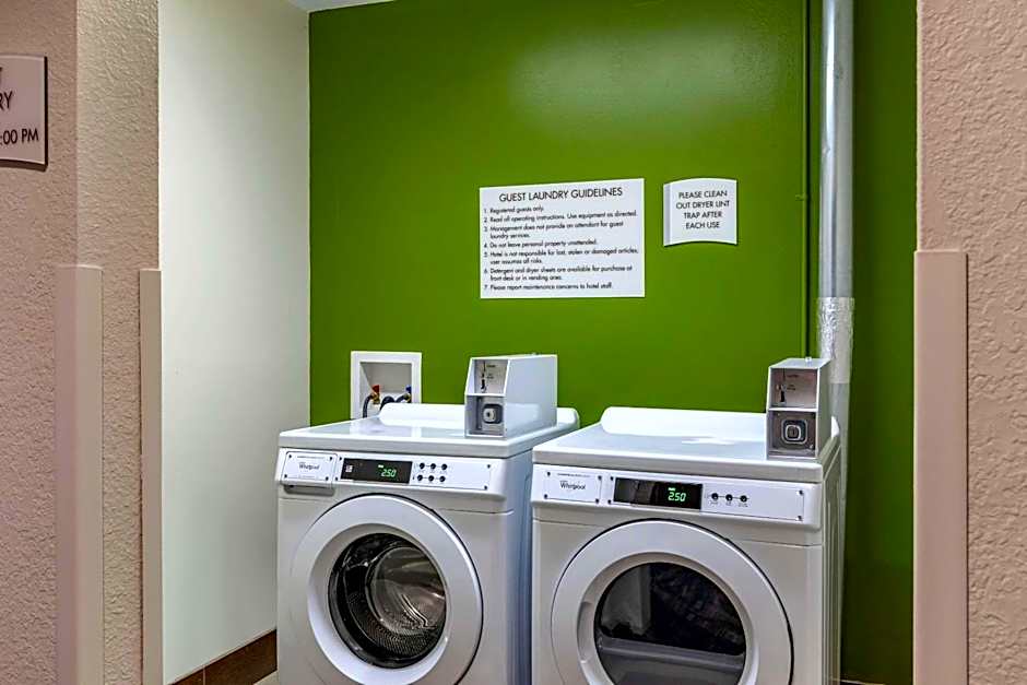 Quality Inn & Suites Longview I-20