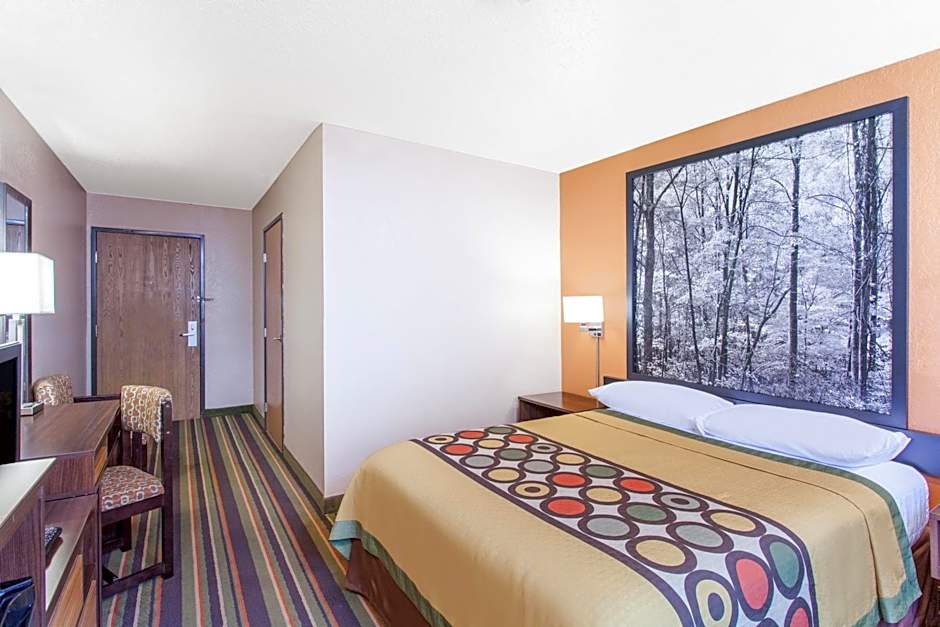 Super 8 by Wyndham Norton VA