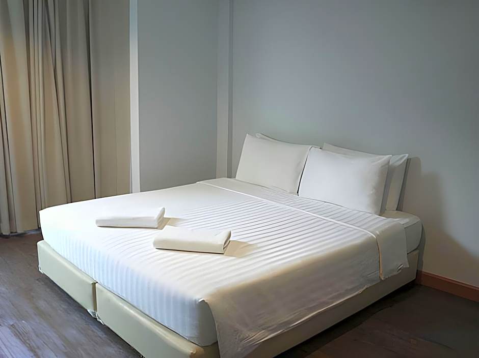 Nantra Sukhumvit 39 Hotel