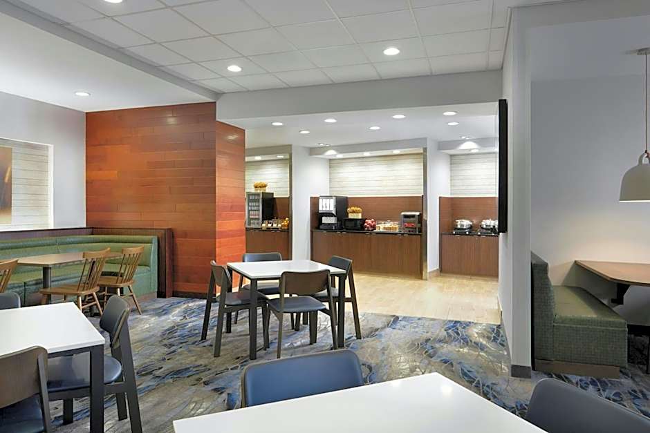 Fairfield Inn & Suites by Marriott Niagara Falls