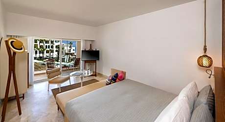 Always ME Room