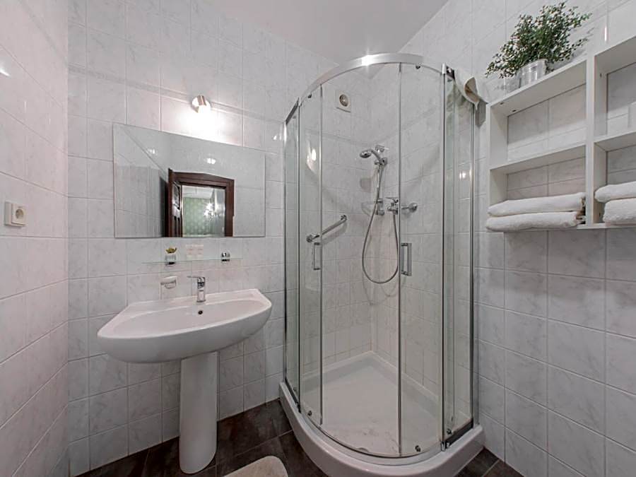 Hotel Salamander - Garni