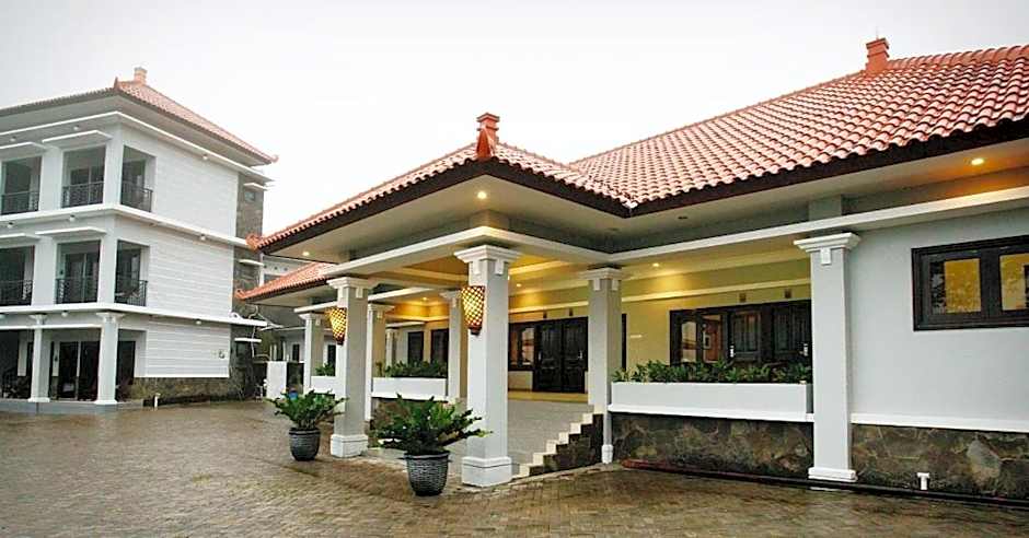 Avila Ketapan Rame Hotel