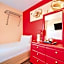 GO2 Gloucester Hotel by OYO