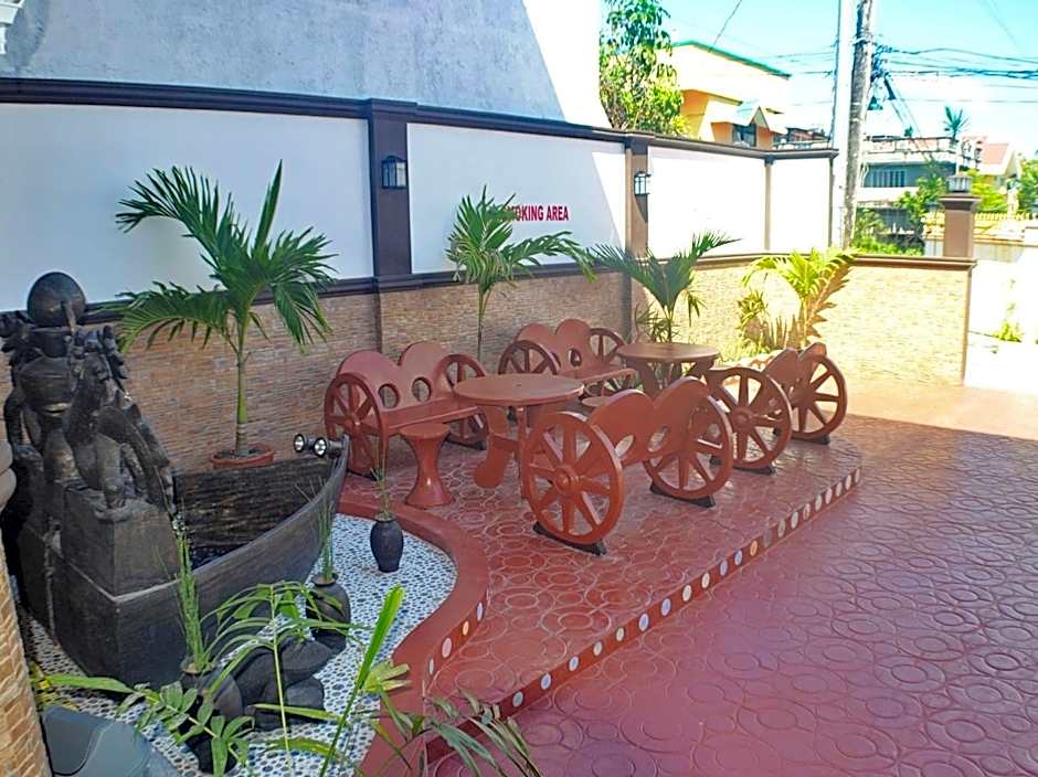 Mayon Backpackers Hostel