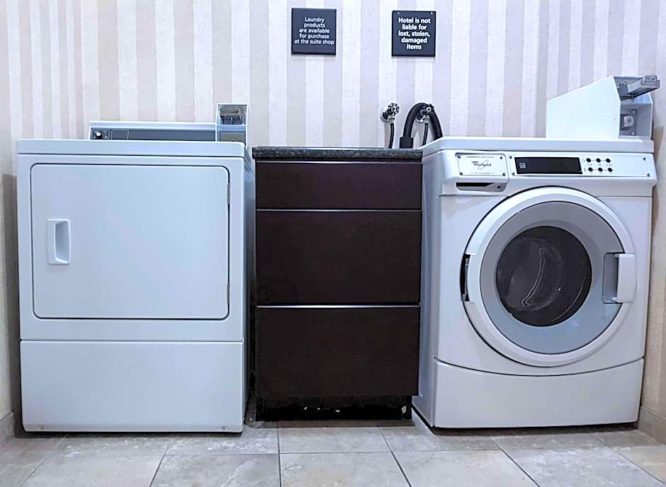 Hampton Inn By Hilton & Suites Edmonton International Airport