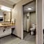Econo Lodge Inn & Suites