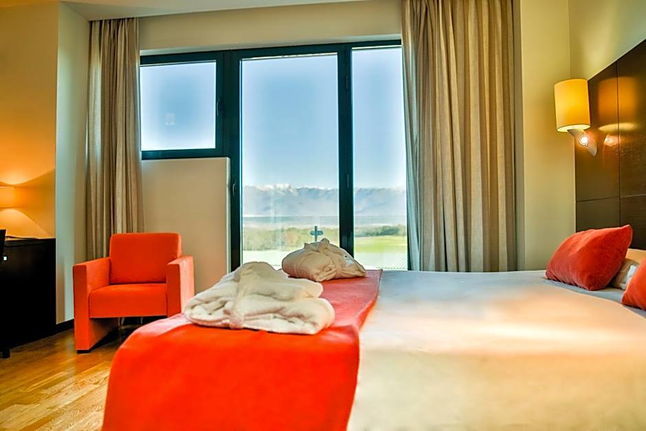 Hospedium Hotel Valles de Gredos Golf