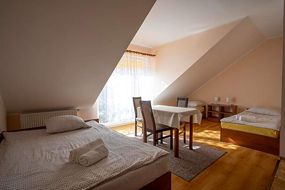 RAMZES-pokoje z balkonami,parking,Blisko do plaży Ustka