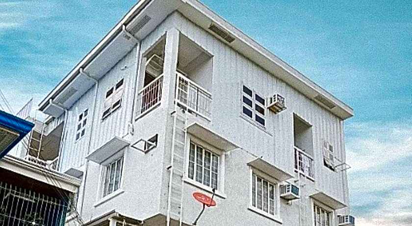 RedDoorz @ David's Travellers Inn Cavite