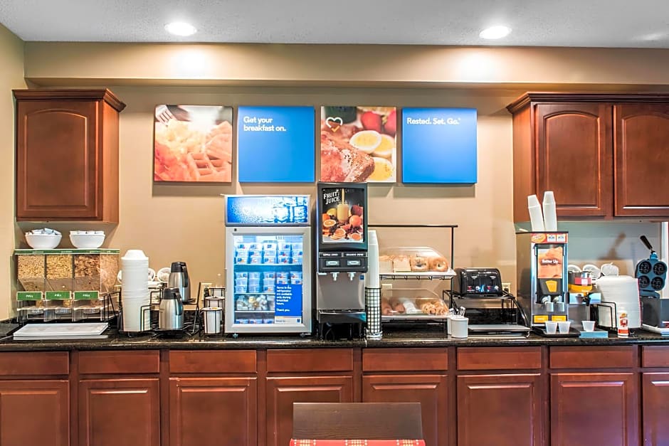 Comfort Inn Lancaster County 
