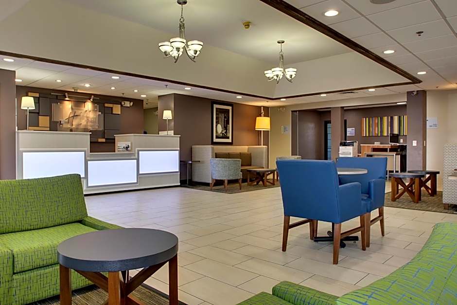 Holiday Inn Express Hotel & Suites Lebanon By IHG
