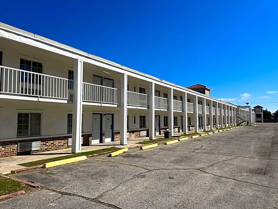 Boardwalk Suites Lafayette