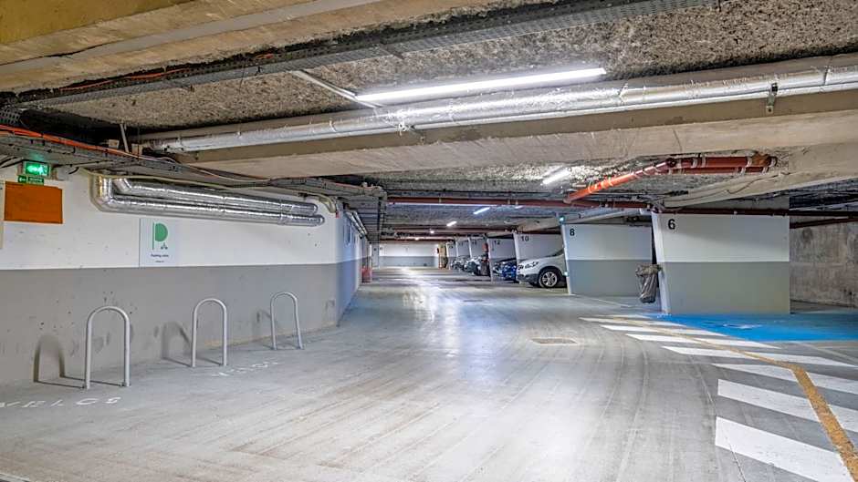 Campanile PRIME - Nice Airport