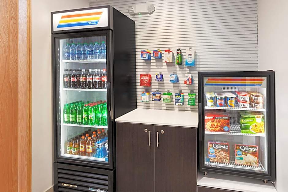 Holiday Inn Express & Suites Culpeper By IHG