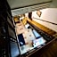 Metropole Hotel