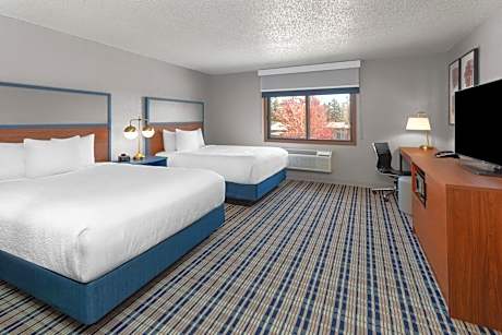 Queen Room with Two Queen Beds - Non-Smoking