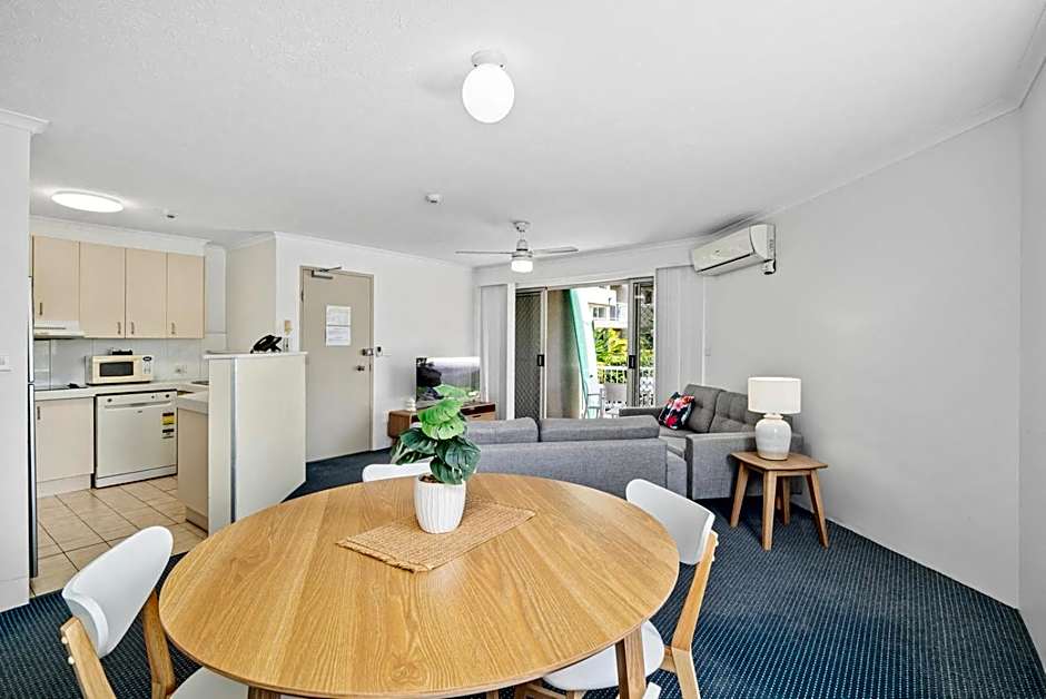 Markham Court
