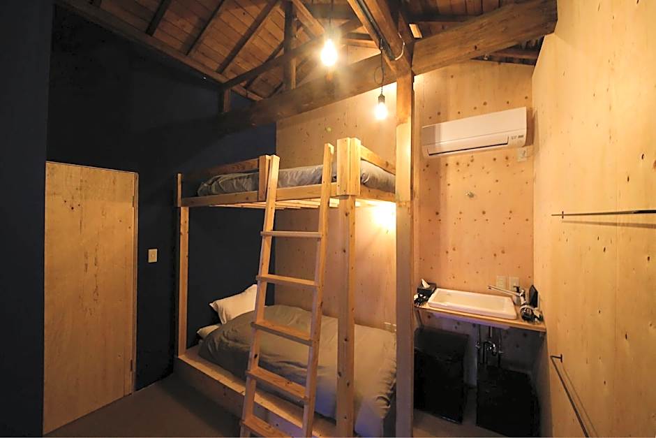 Tomarigi Hostel Shu