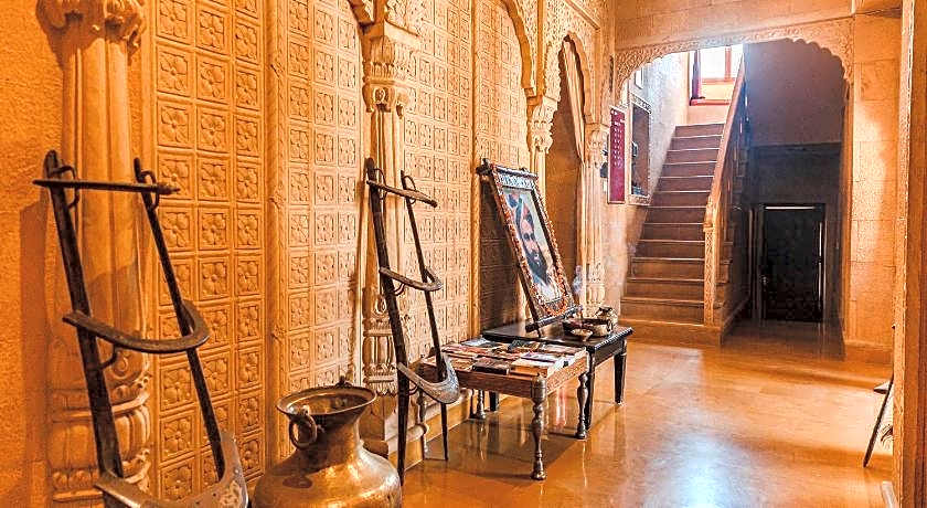 Hotel Lal Garh Fort And Palace