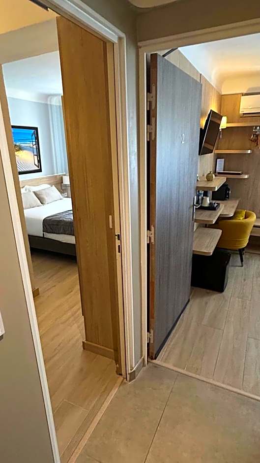 Photo 1 of 6 of Two Connecting Double Rooms