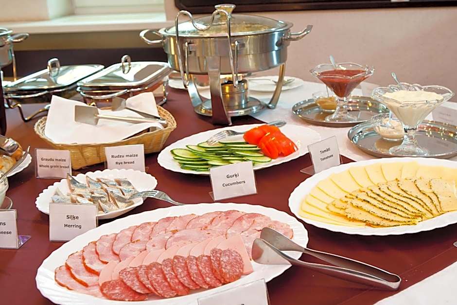 Kolonna Hotel Brigita