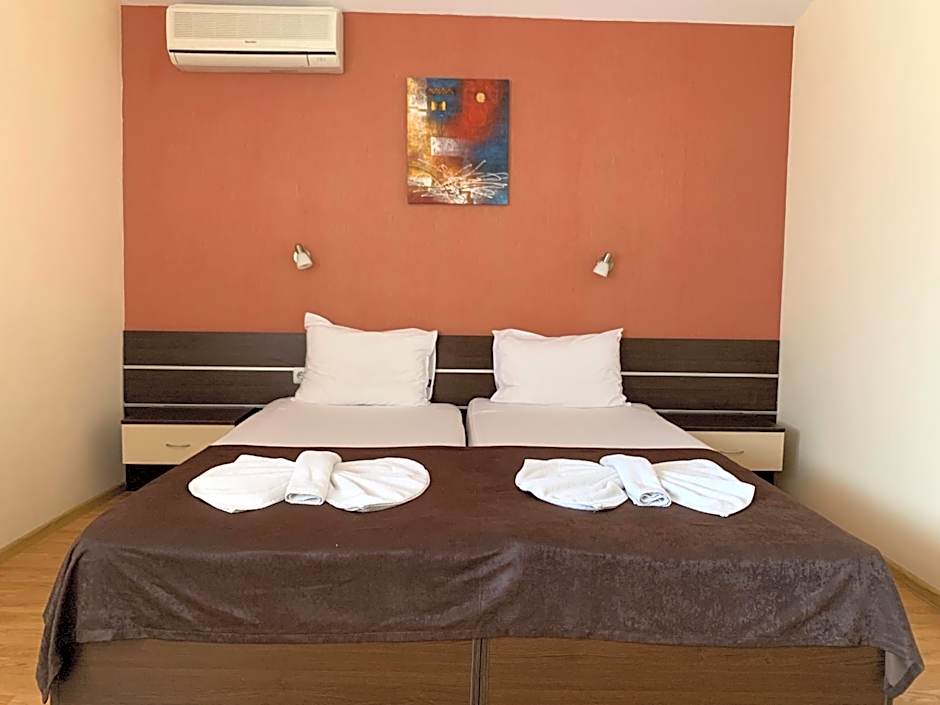 Family Hotel Piter