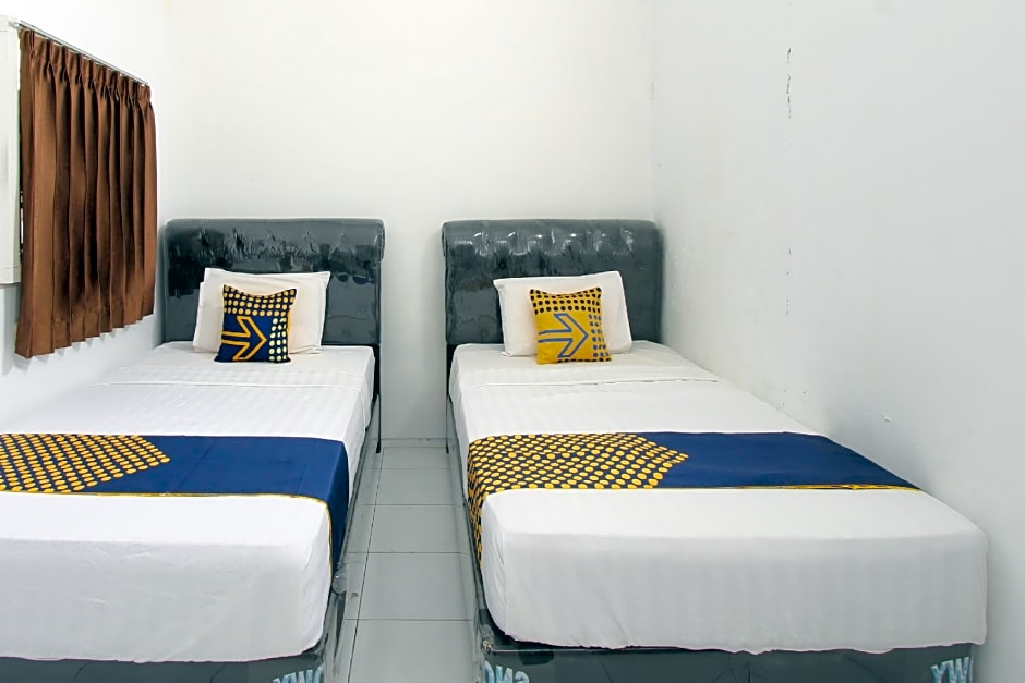 SPOT ON 93049 Iqfood Stonen Kostel