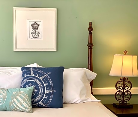 The Oak Bluffs Inn
