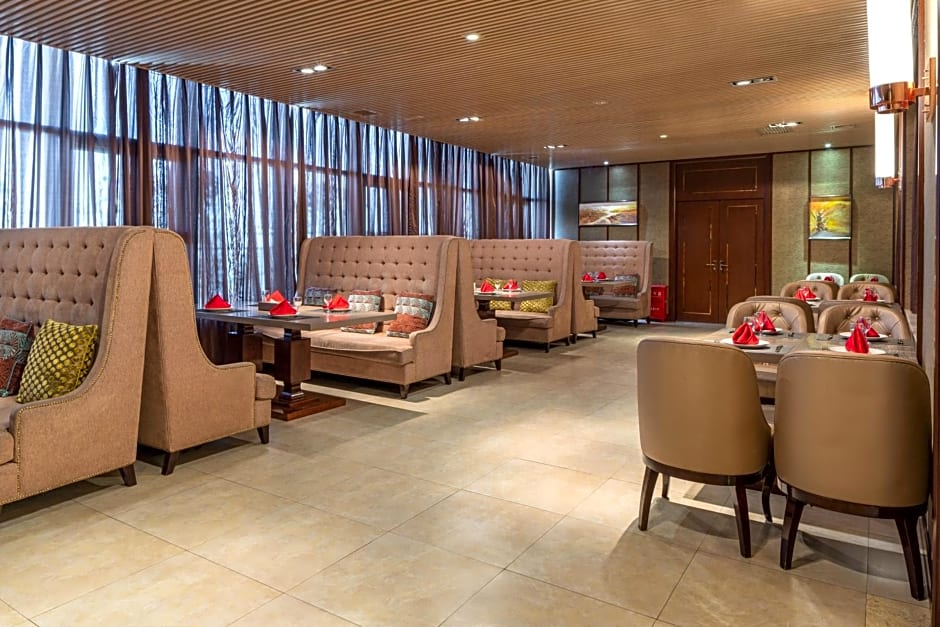 Holiday Inn & Suites Hulunbuir, an IHG Hotel