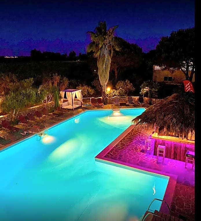 Royal Club Hotel - Aqua Poolside Bliss