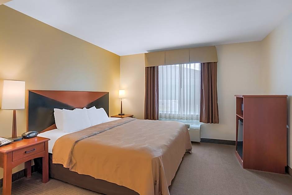 Quality Inn & Suites Chambersburg Northeast