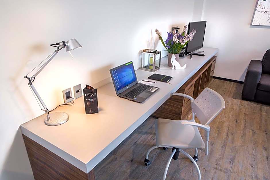 FlowSuites WTC
