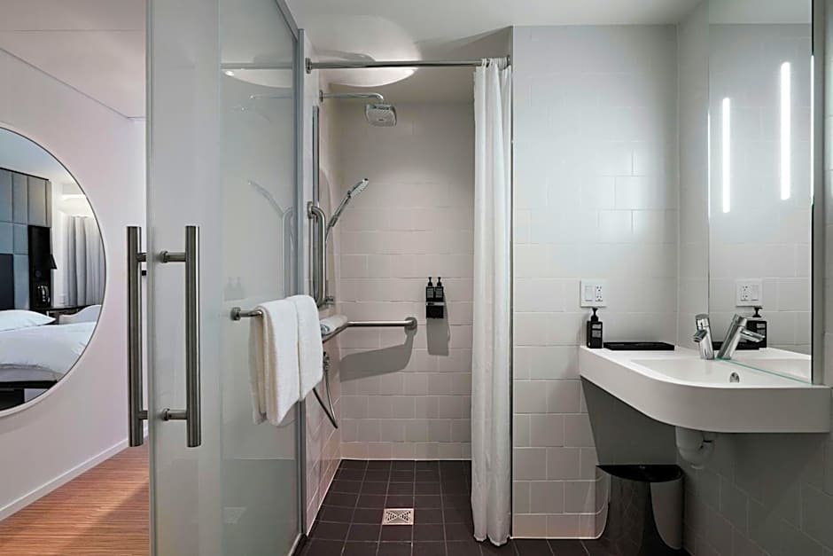 citizenM Seattle South Lake Union