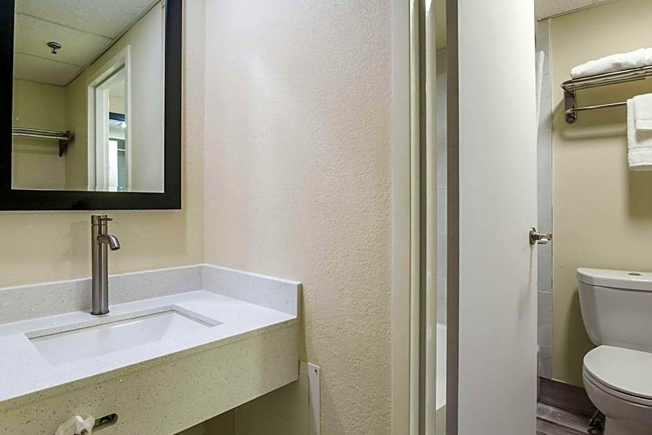 Quality Inn Grayville