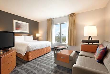 Suite, 2 Bedrooms (Mobility/Hearing Accessible, Tub) (2 Double Beds)