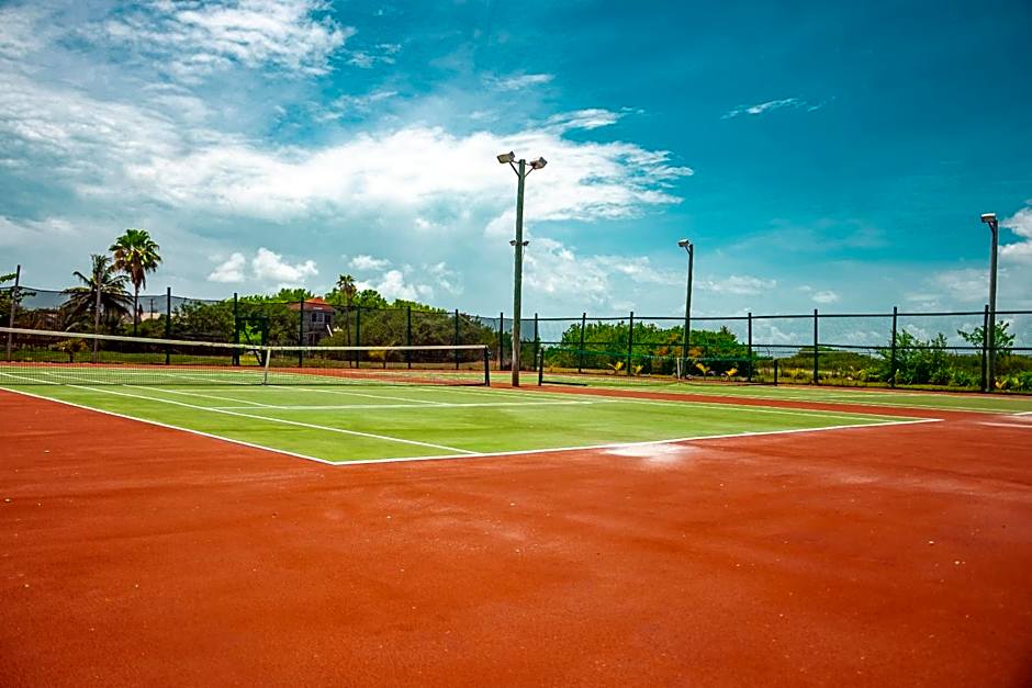 Best Western Grand Baymen Gardens