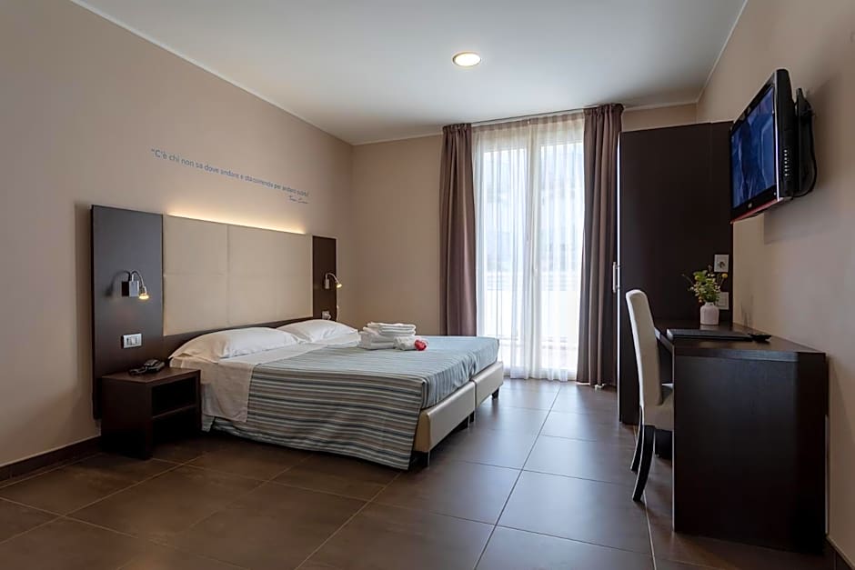 Gimmi Hotel