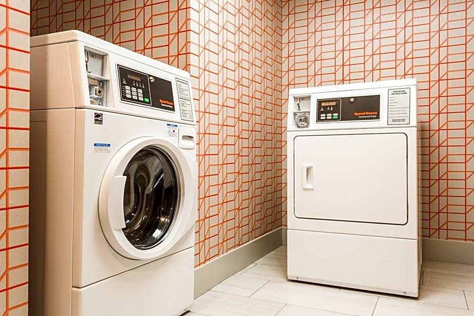 Holiday Inn Express Lorton By IHG