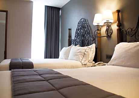 family room two beds