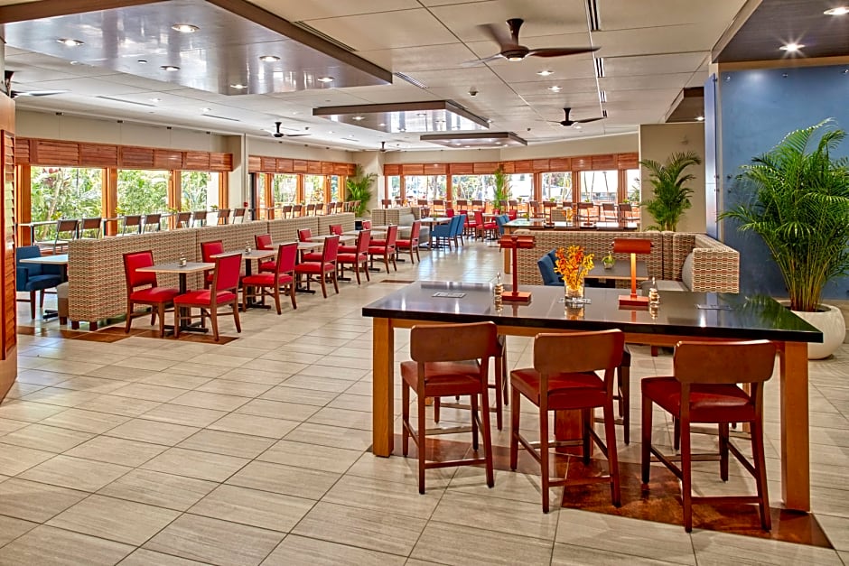 Holiday Inn Express Waikiki, an IHG Hotel